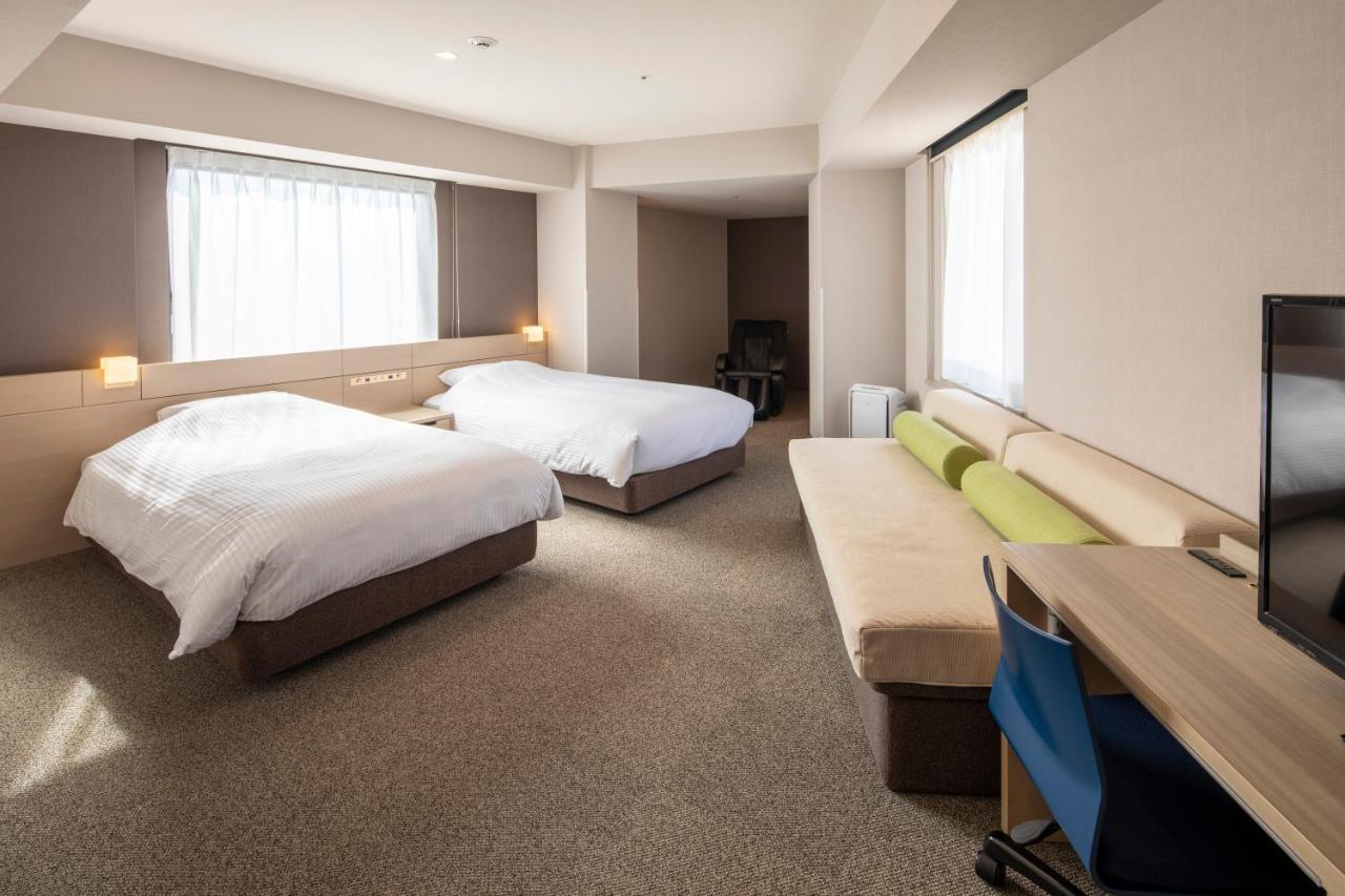 Jr Clement Inn Такамацу Екстериор снимка